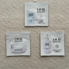 ディオール　DIOR最新の2025 ホリデー限定ギフトボックスとショッパーとサンプル品の画像