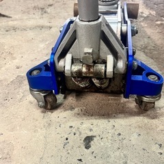 アルミガレージジャッキの画像