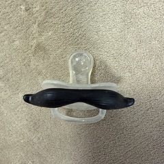 おしゃぶりの画像