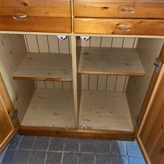 収納棚の画像