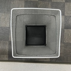 【取りに来てくださる方のみ】傘立て　の画像