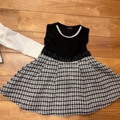 ボレロ付きワンピースの画像