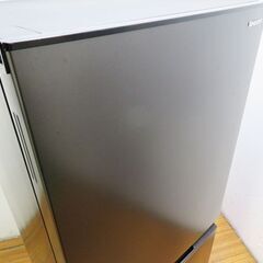 京都市内方面配達設置無料 シャープ ノンフロン冷凍冷蔵庫 152L 2023年製 SJ-D15J どっちもつけかえドア搭載 KL02の画像