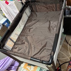 ベビーベッド、ベビーサークルの画像