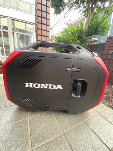 売れました超美品　ホンダ　発電機　　EU 26ij 