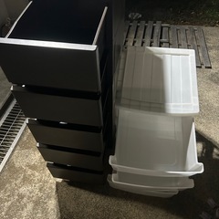 収納ボックスの画像