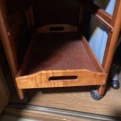 折り畳み机の画像