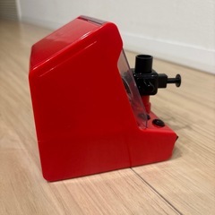 恐竜を倒すおもちゃの画像