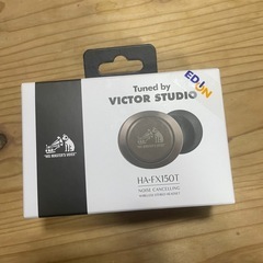 レッツノートとワイヤレスイヤホン(ビクター)セットの画像