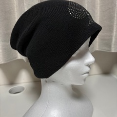 ★美品★BOYCOTT ブラック スペードストーン装飾 ニット帽 ワールド 男女兼用の画像