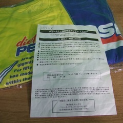 レア！PEPSI Twist × ガンダム コラボ Tシャツ 2枚セット 非売品の画像