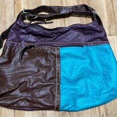 ショルダーバッグの画像