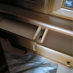 【訳あり】木目調　食器棚の画像