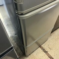 【リサイクルショップどりーむ荒田店】No.4600 冷蔵庫 シルバーの画像