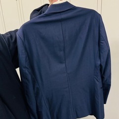 トゥモローランド　タキシード　ネイビー46サイズの画像