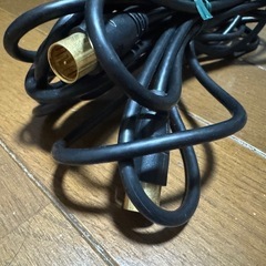 テレビアンテナケーブル　5mの画像