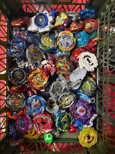 ベイブレードまとめ売り ベイブレード まとめ売り ベイブレード まとめ