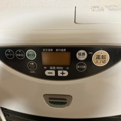 石油ファンヒーターの画像