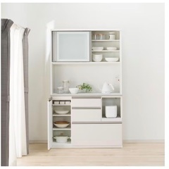 120cm幅ニトリ食器棚の画像