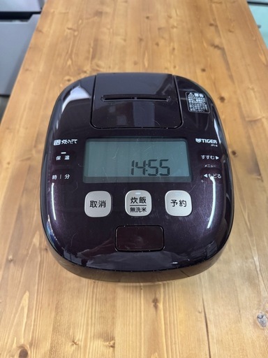 21年製タイガー圧力IH炊飯ジャーJPI-B100|