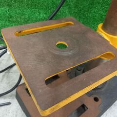 アースマン DP-200 卓上ボール盤　100V【野田愛宕店】【店頭取引限定】【中古】管理番号：ITOSZUCJXUG4の画像