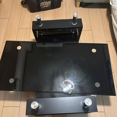 ガラステーブルの画像