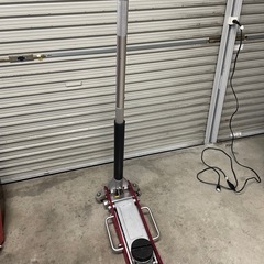 （決定）アルミガレージジャッキEC2000AL　の画像