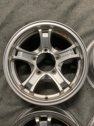 良品! weds キーラーフォース 16インチ 5.5J 6H-139.7 +22 シルバー 4本セット JB23 JB64 ジムニー