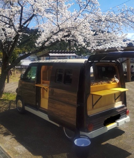 キッチンカー
