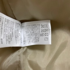 フード付きダウンジャケット　男の子　120
の画像