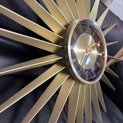 サンバースト壁掛け時計 ゴールド系 直径約60cm インテリアにの画像