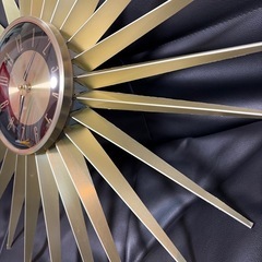 サンバースト壁掛け時計 ゴールド系 直径約60cm インテリアにの画像