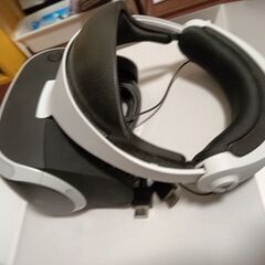 ほぼ新品!PlayStation VR PlayStation Camera 同梱版 おまけでPS4のコントローラ付きの画像