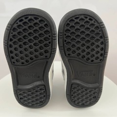 スニーカー VANS ヴァンズ　13cm V2920B BLK     の画像