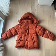 juemi ダウンジャケット
の画像