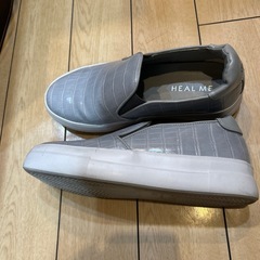 グレー型押し厚底シューズ23.５㎝の画像