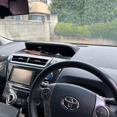 プリウスα 後期S ５人乗り車検約1年残りの画像