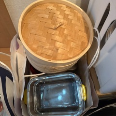 グラスや食器の画像