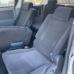 登録管轄内支払総額36万円 禁煙車 平成21年ヴォクシー 8人乗り 車検令和8年11月までの画像