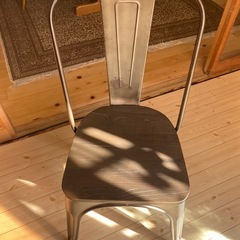 ヴィンテージデザインチェアの画像