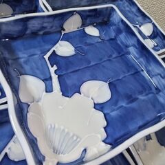 未使用　有田焼 昭栄窯 角皿 5枚16.5㎝小角皿5枚6.7㎝ 白椿絵　計10客の画像