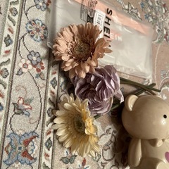 貯金箱　造花　ポーチの画像