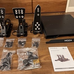 【美品】MOZA CRP ペダル 3ペダル ロードセル SimRacing ハンコンの画像