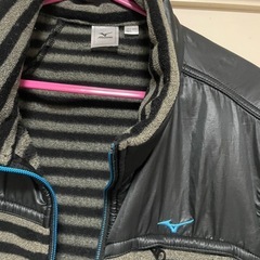 ミズノ　パーカーの画像