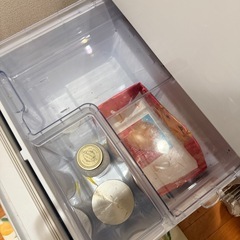 SHARP冷蔵庫350リットルの画像