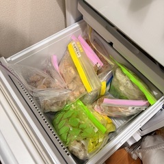 SHARP冷蔵庫350リットルの画像