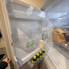 SHARP冷蔵庫350リットルの画像