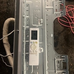 東芝　ルームエアコン　RAS-H221PKS 2022年製　中古　通電確認済
の画像