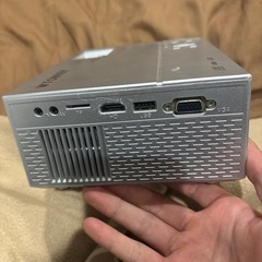 プロジェクター
の画像