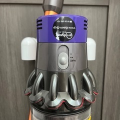 ダイソン　ジャンク　dyson 掃除機　sv12 コードレスクリーナーの画像